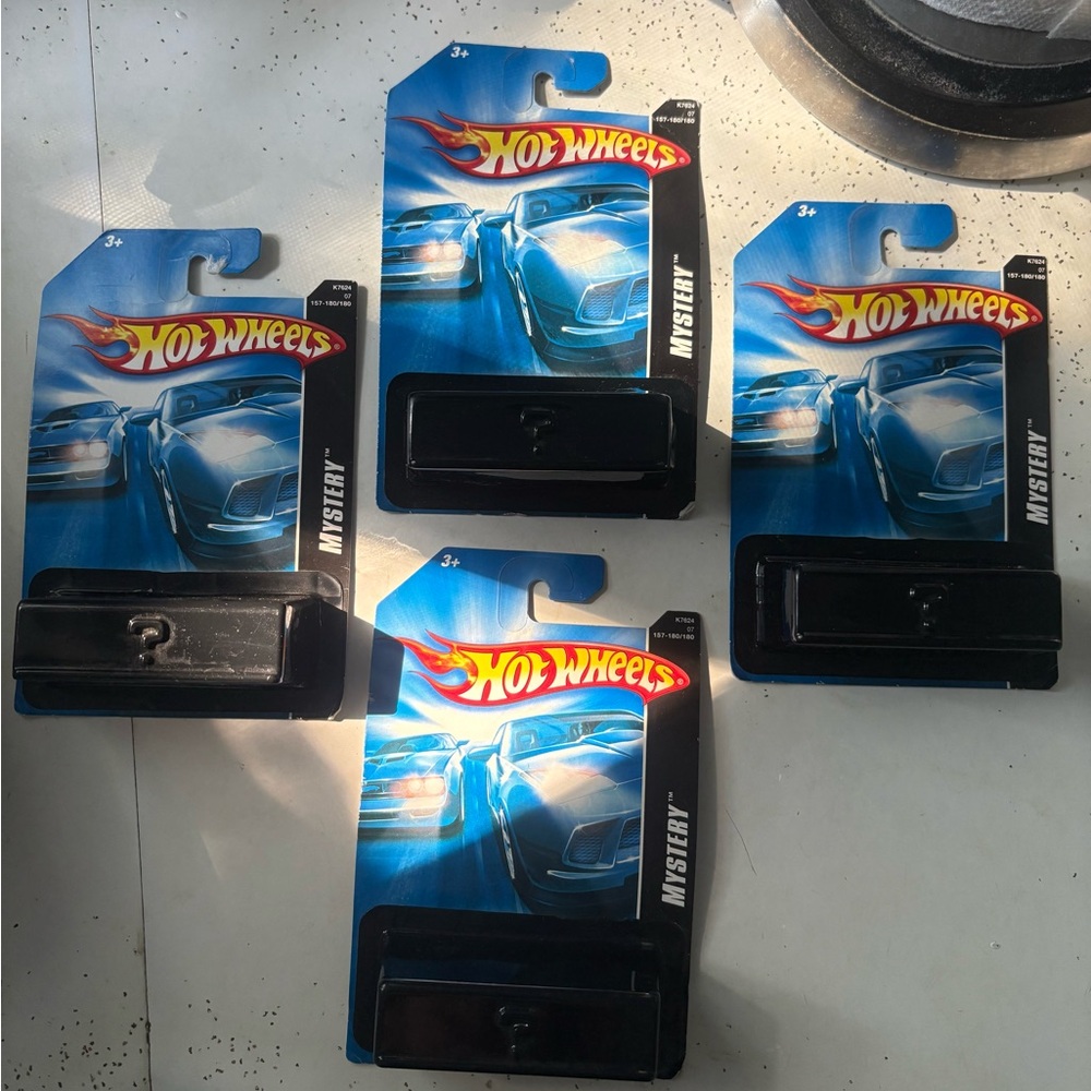 Hot Wheels Mystery Car Pack - Blue